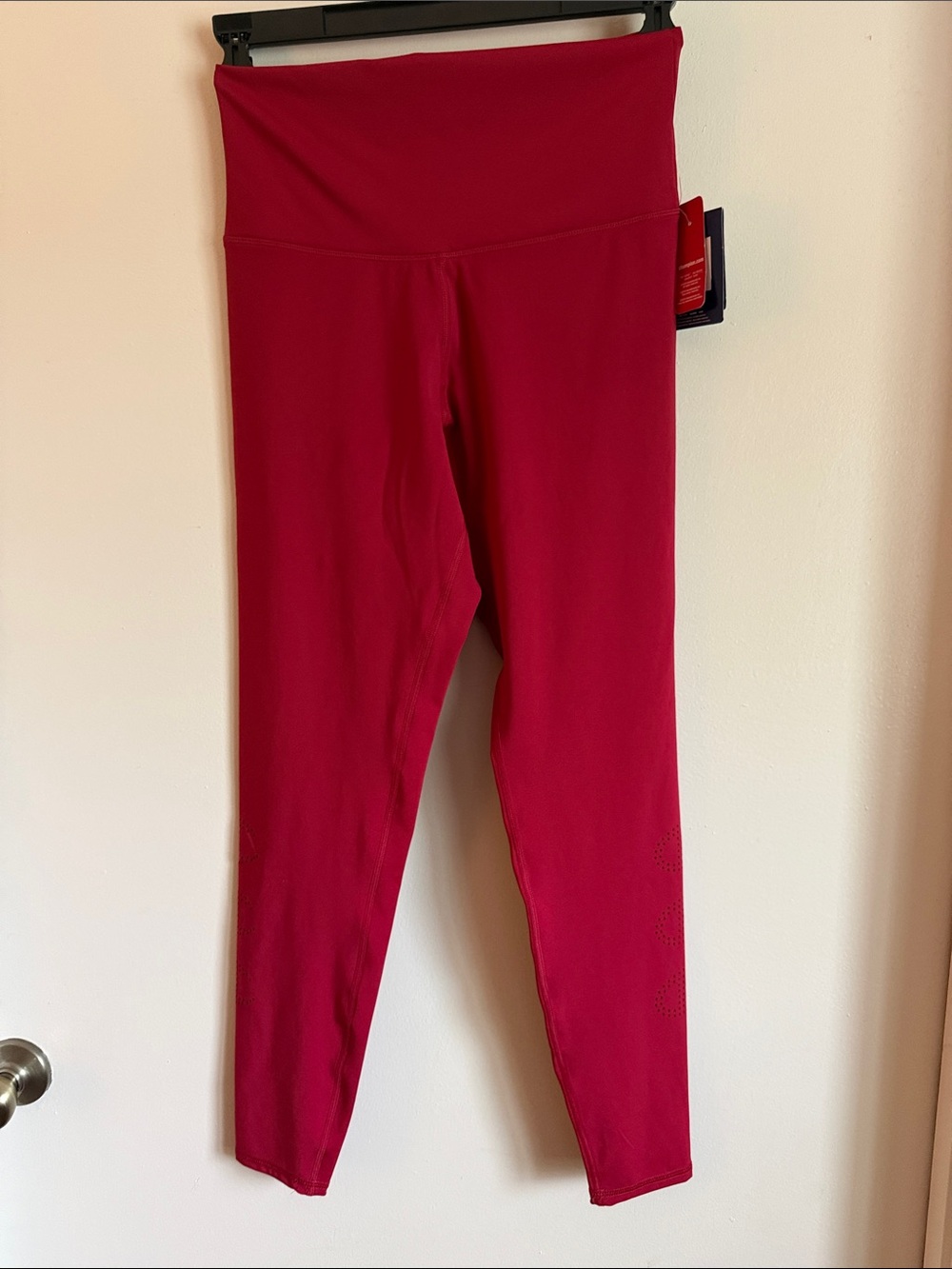 NWT Women’s Champion Red Active Leggings size L
